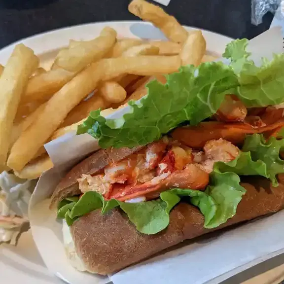 Specializes In Seafood - Cooke's Seafood - Mashpee